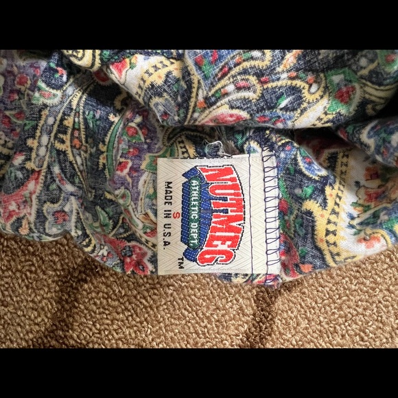 RARE VINTAGE TEAM NFL CLASSIC COLLECTION SHORTS - Picture 6 of 6